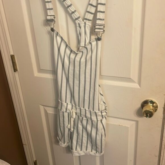 NWOT Ocean Drive Overalls Size Small - Picture 1 of 8
